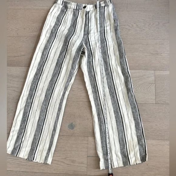 Reformation Pants - Reformation 100% linen black/white wide leg pant size 4